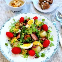 Snapdishの料理写真:サラダ🥗ランチ🍴|ブルースプーンさん