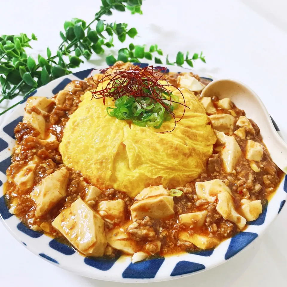 天津飯と麻婆豆腐の融合　天津麻婆丼|オーロラさん