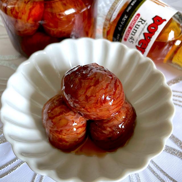 栗の渋皮煮ラム酒たっぷり仕上げです/sucreroom | Snapdish[スナップ