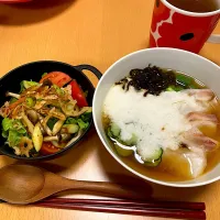 Snapdishの料理写真:鯛の昆布締めのネバネバ茶漬け|なちょすけさん