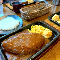 Snapdishの料理写真:400gハンバーグ|mkppさん