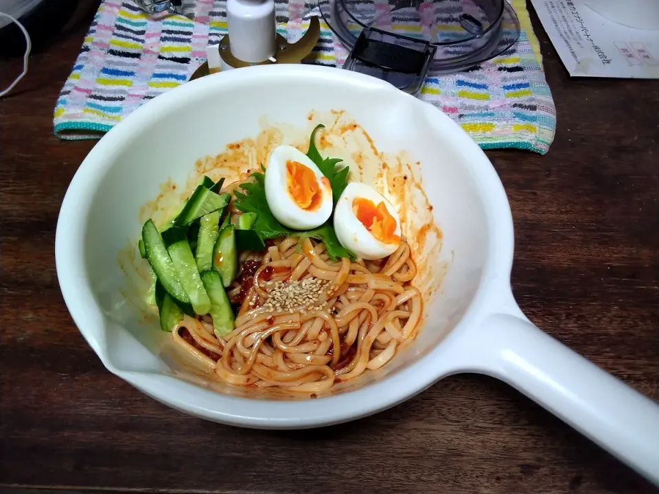 KIKKOMANの具麺の韓国ビビン麺風で和えたおうどん|にんにくと唐辛子が特に好き❤️(元シャリマー)さん