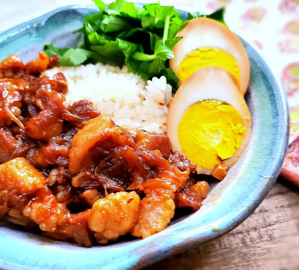 ルーローハン魯肉飯( ˙▿˙　)るーるるるる🦊|まぁさん