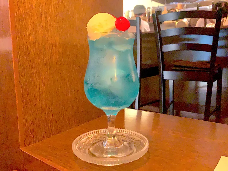 雨のクリームソーダ|yumyum😋さん