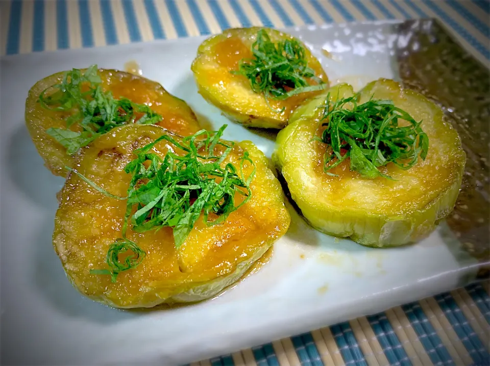 白茄子のふわふわ焼き(約70円)|やまひろさん