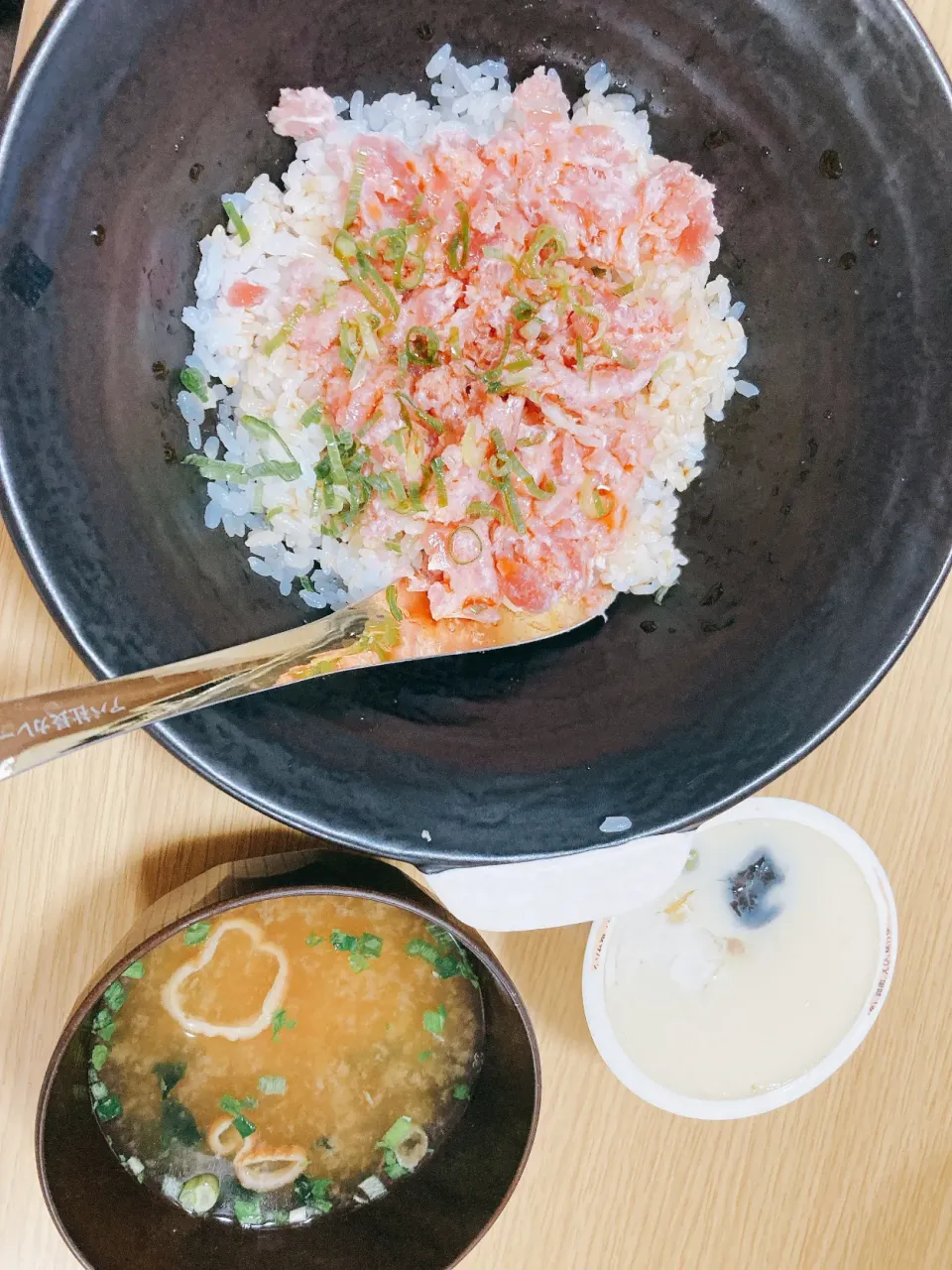 マグロ丼|あみたんさん