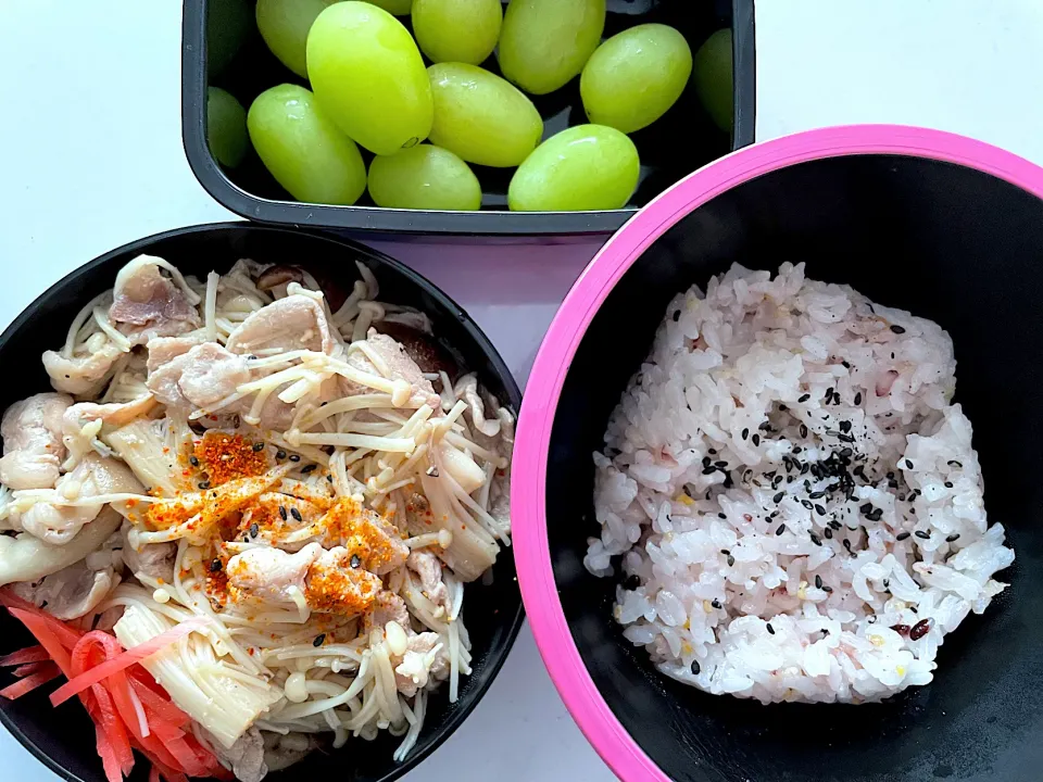 お弁当　きのこと豚肉のポン酢炒め|あやさん