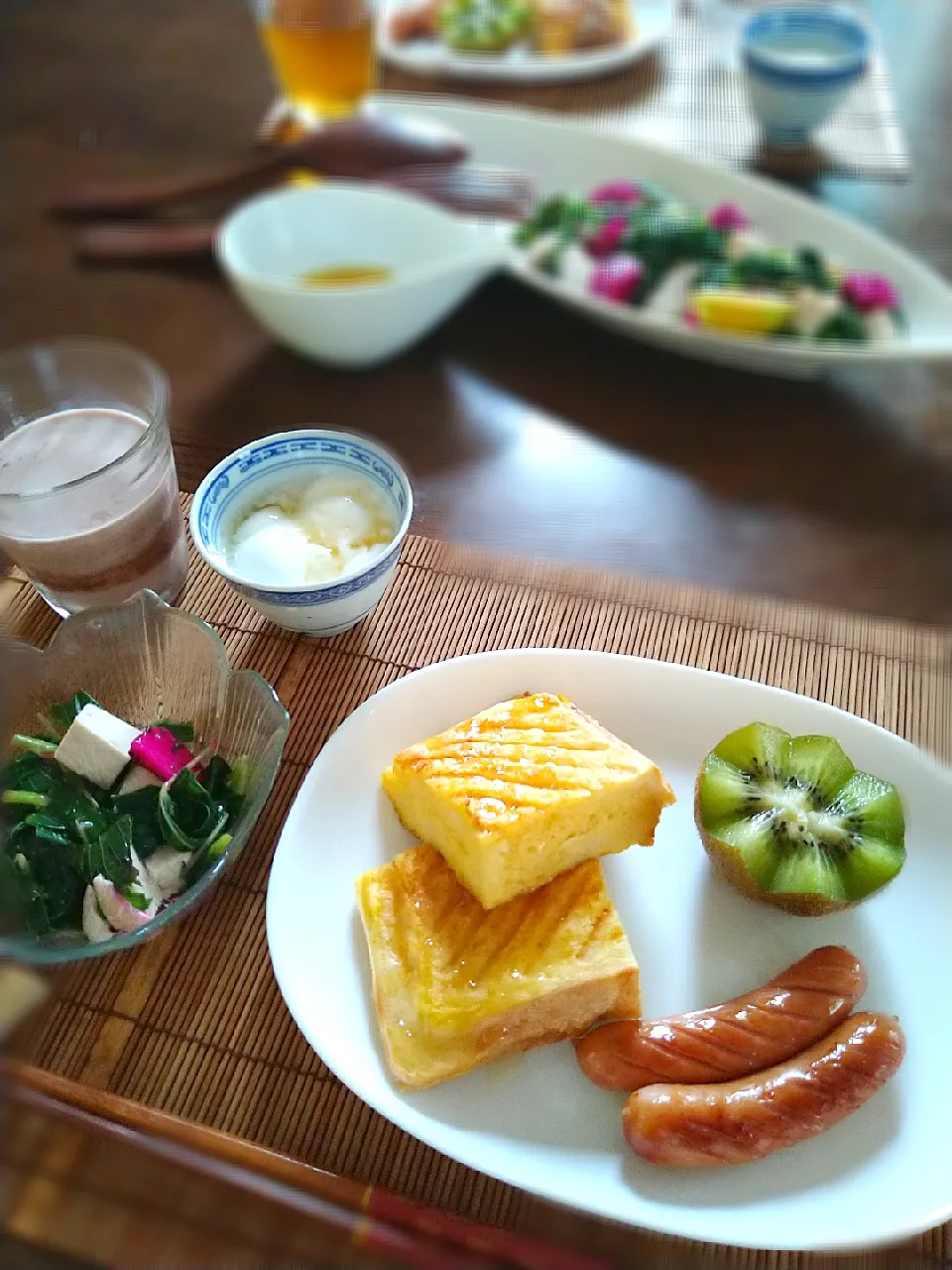 朝ごはん☁！|まめころさん