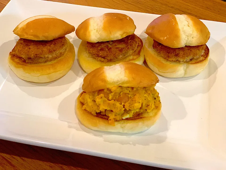 夜ご飯の残り物、パンに挟んでみた🎵|ふくすけ食堂さん