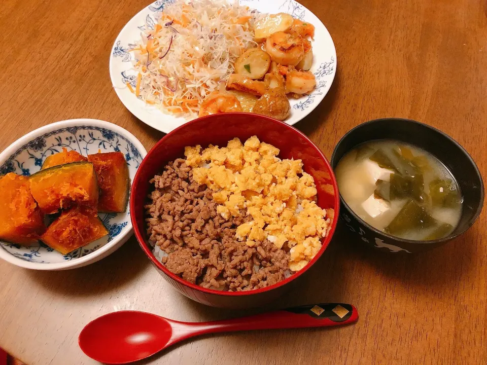 昨日とほぼ同じ定食|薫子さん