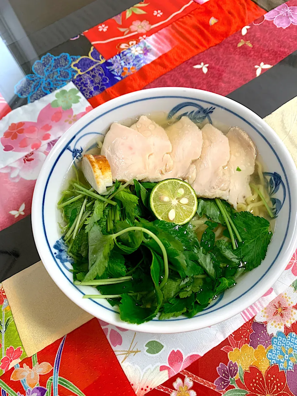 鶏ハムと三つ葉の塩ラーメン|プクママさん