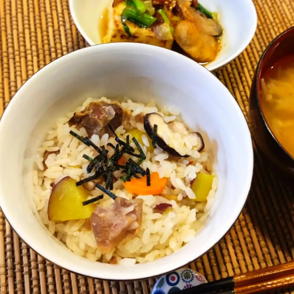 焼き鳥缶で炊き込みご飯|nockさん