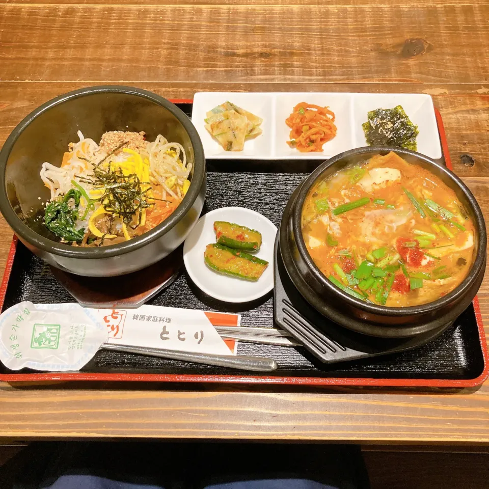 スンドゥブと石焼きビビンバのハーフ&  ハーフセット🥄🇰🇷|ちゃみこさん