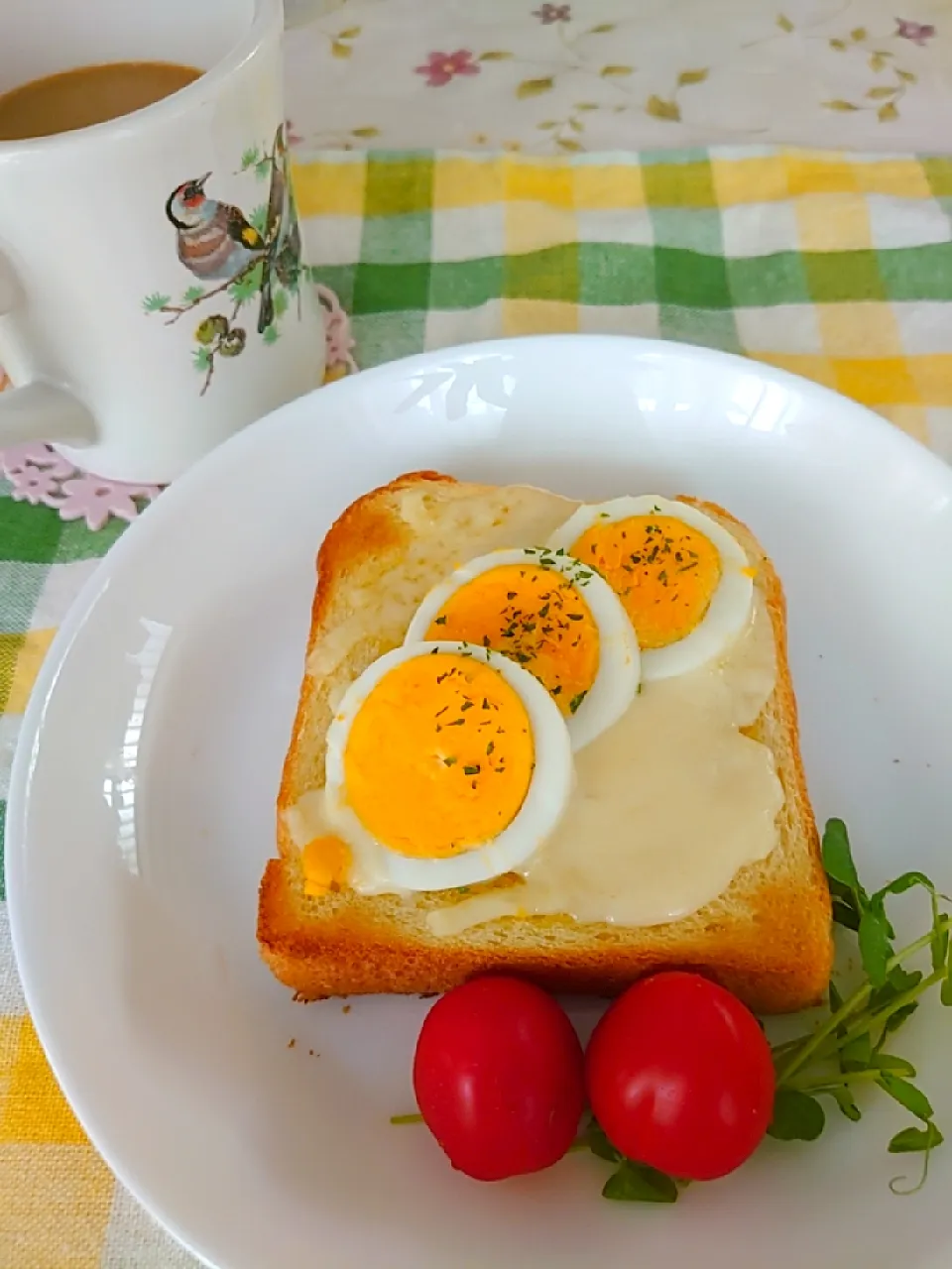 チーズとたまごのオープンサンド|🍒ふみりん🍒さん