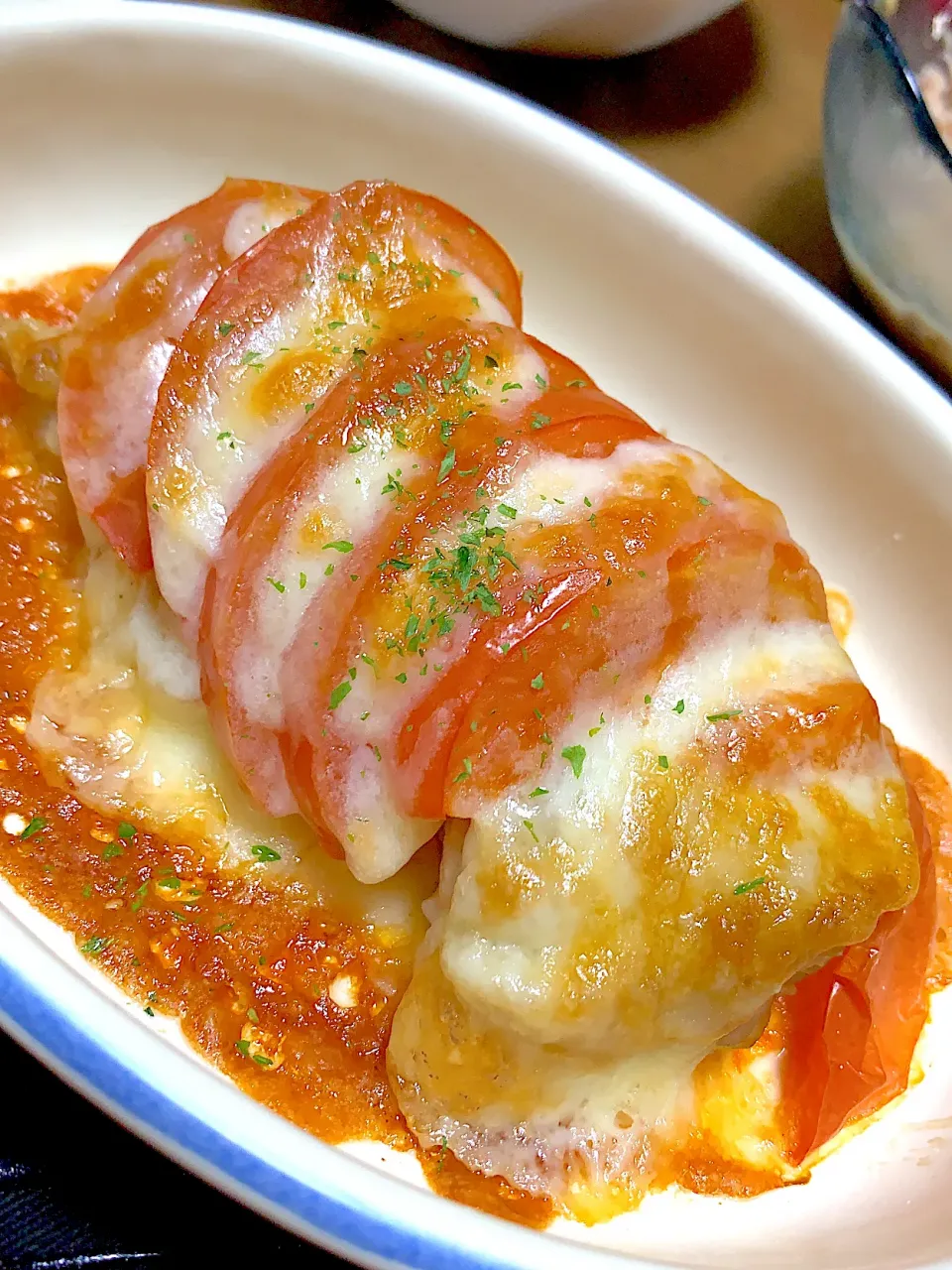 チキンとトマトのチーズ焼き|ゆかりんさん