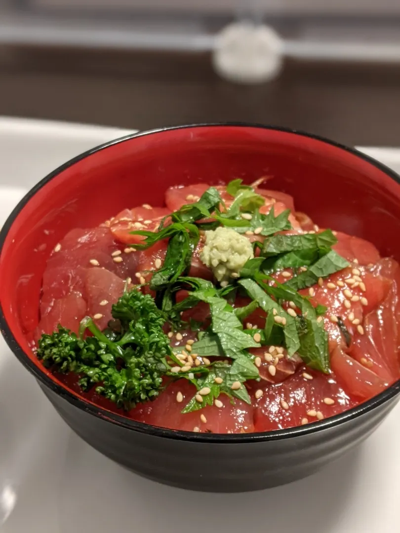 まぐろ丼😁|ちいちゃんさん