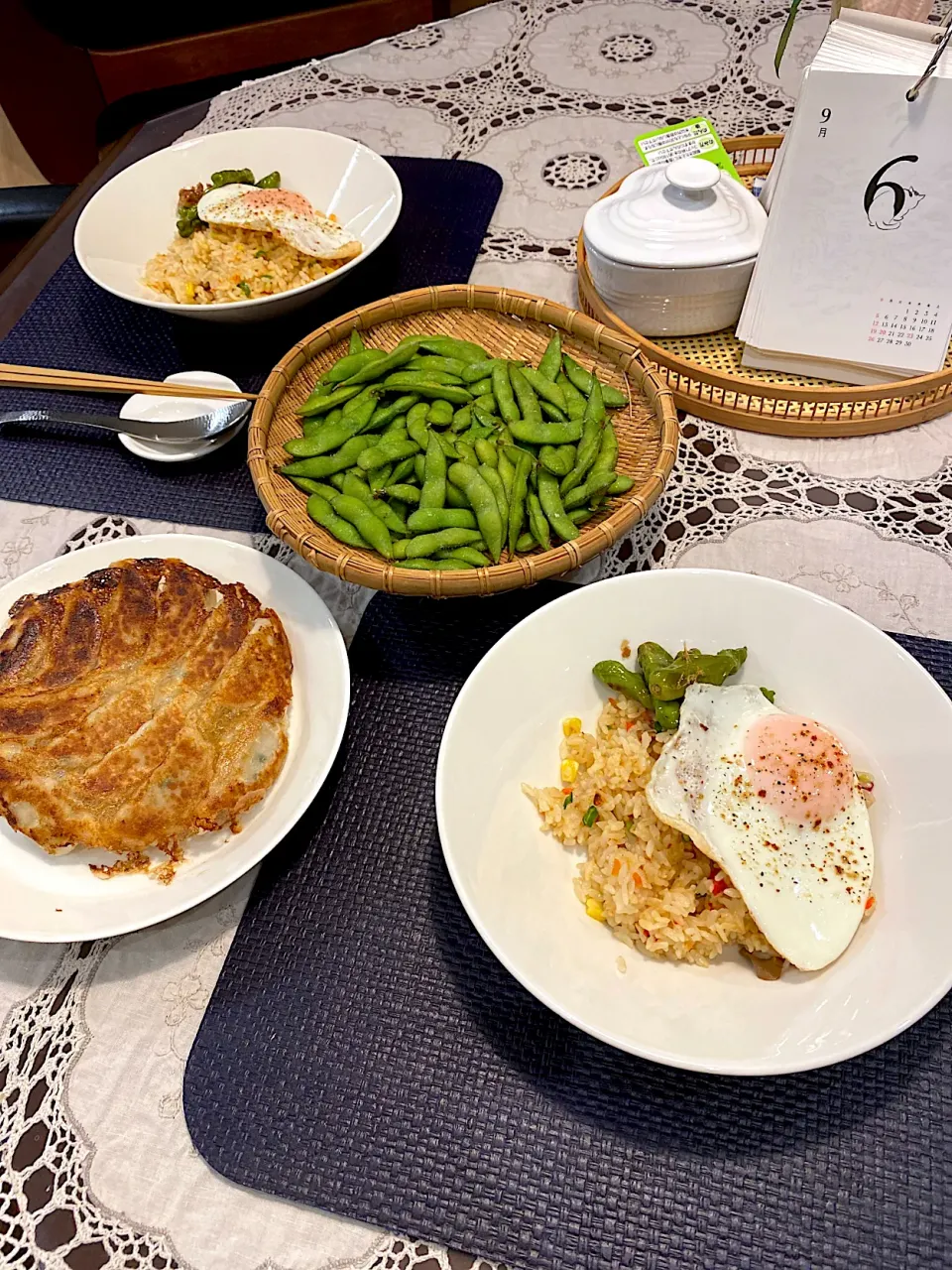 Snapdishの料理写真:初めてたべた味の素の冷凍餃子|papinさん