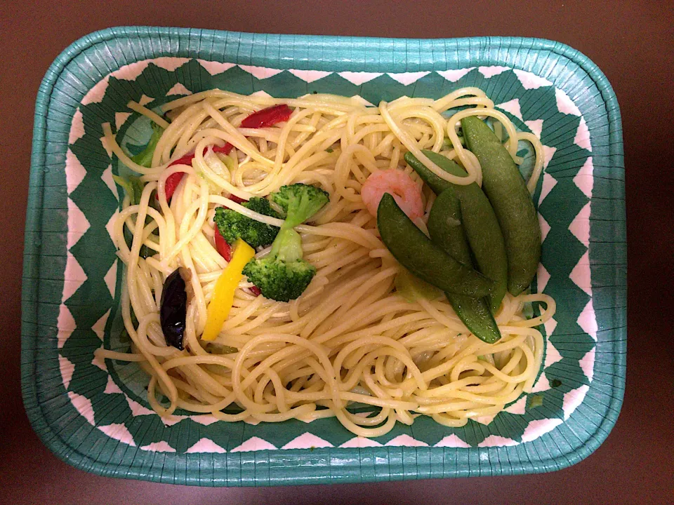 Snapdishの料理写真:彩々野菜のペペロンチーノ|ばーさんさん