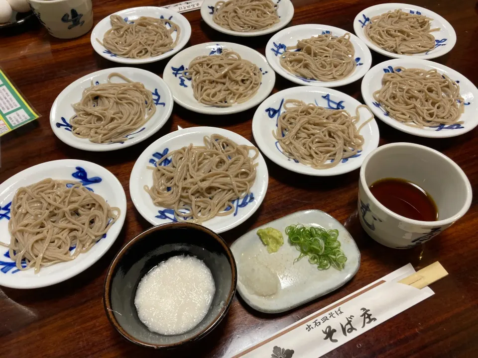 9月6日お昼ご飯。出石そば　そば庄。15皿食べて夜まで全くお腹空かなかった😵|あやさん