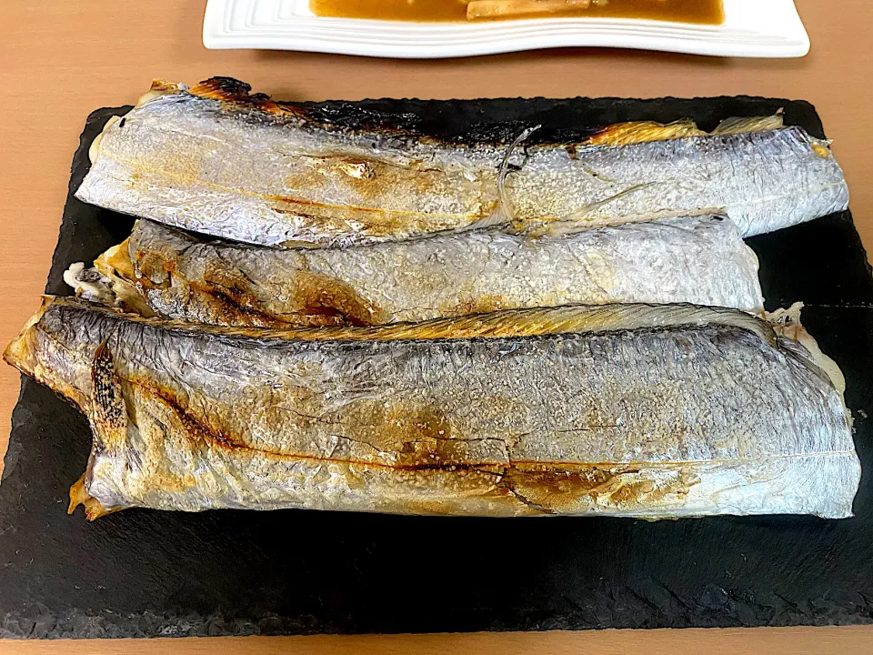 Snapdishの料理写真:（釣）太刀魚の定番　塩焼き|さくたろうさん