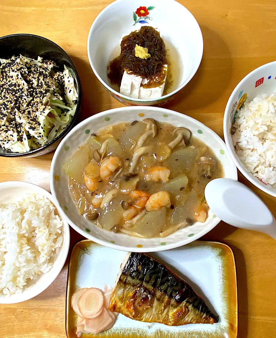 冬瓜とシメジの餡掛け〜海老入り❣️|Makokoさん