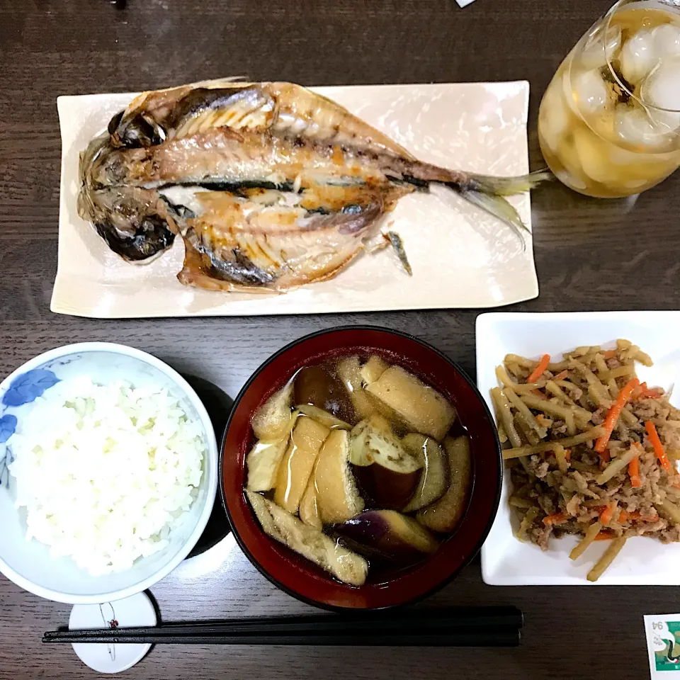 Snapdishの料理写真:朝ごはんのような夕ご飯|コマツ菜さん