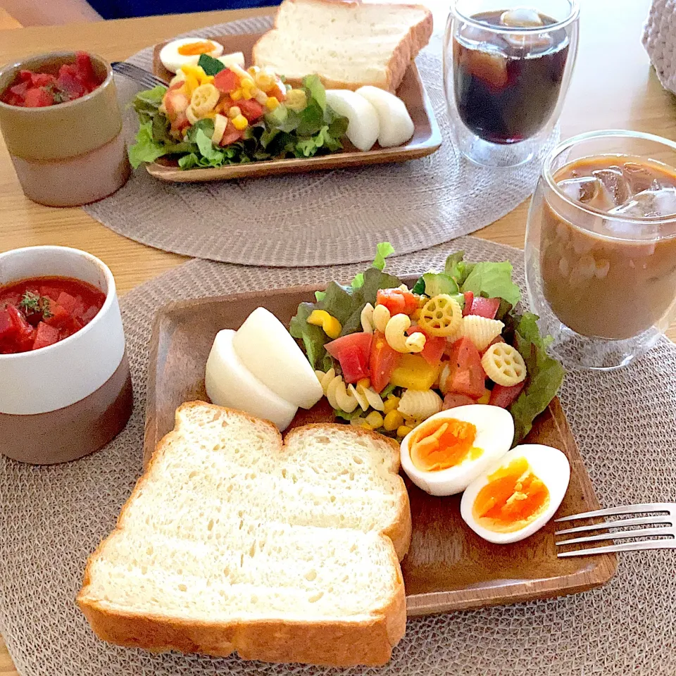 残り物で朝食|ツインうさぎさん