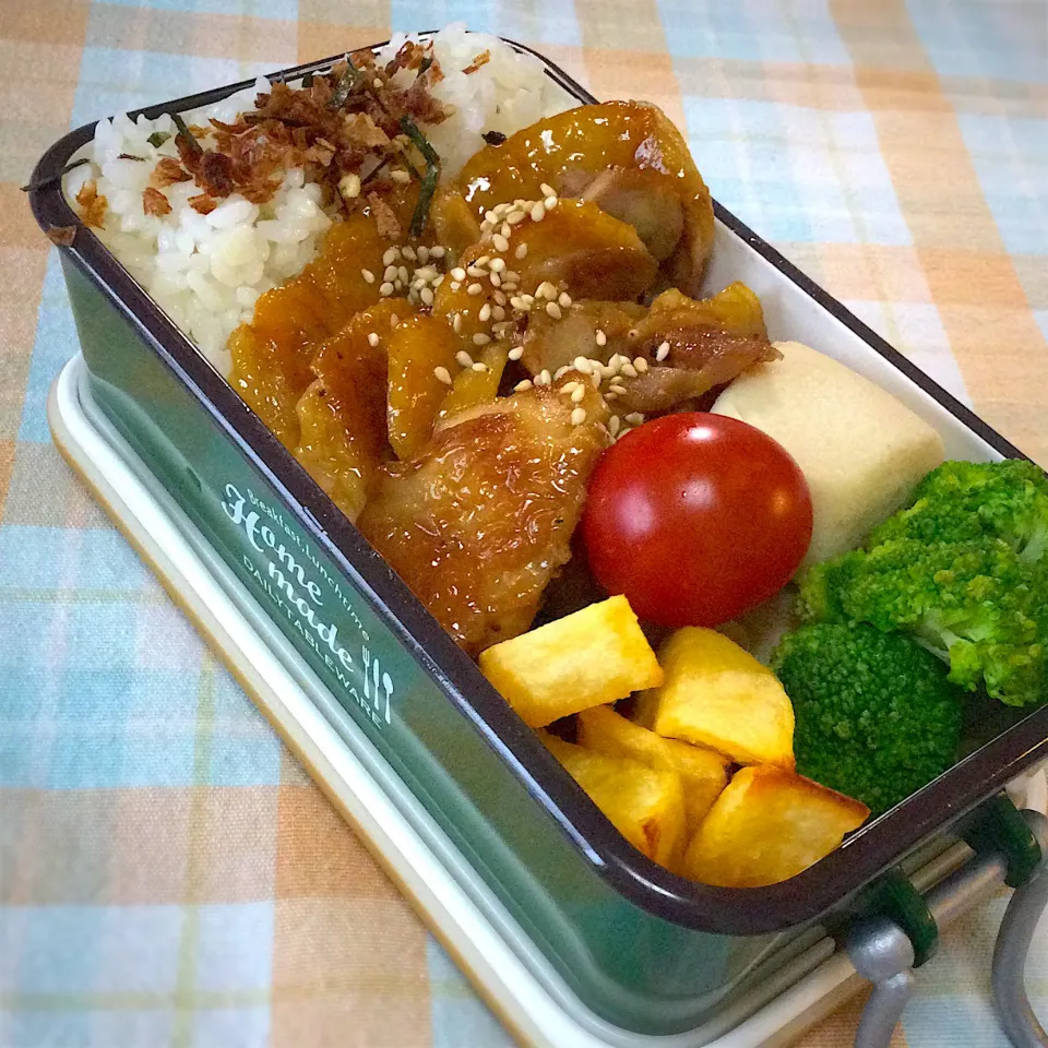 Snapdishの料理写真:長女のJK弁当　鶏むね照り焼き|yukoさん