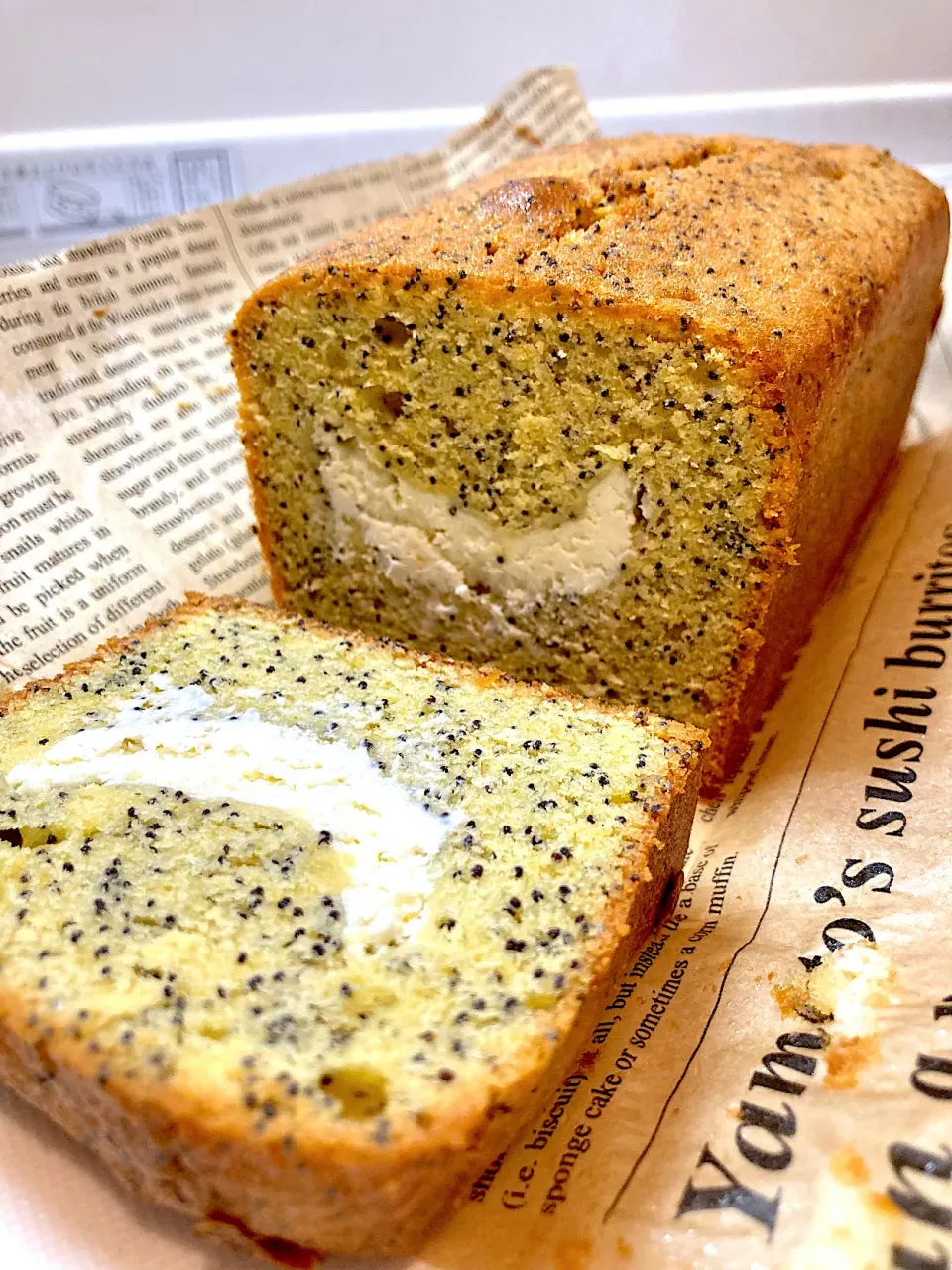 Lemon Poppyseed Pound Cake 🍋 |Miboさん