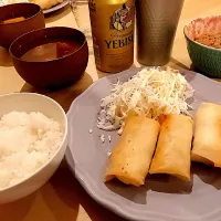 Snapdishの料理写真:米にもビールにも合う～春巻き♡|mikaさん