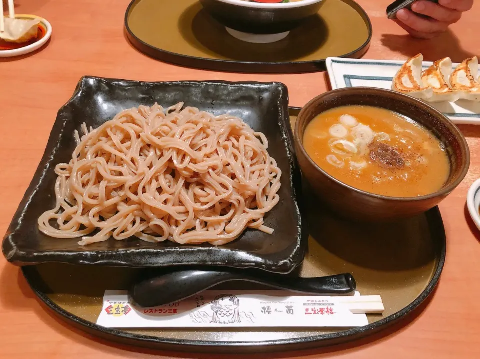 三宝亭でつけ麺『極』|薫子さん