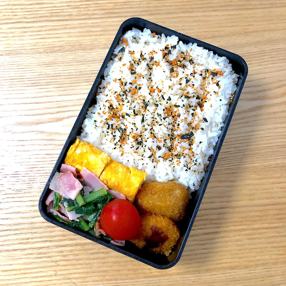 金曜日の旦那さんのお弁当🍙|むさけんさん