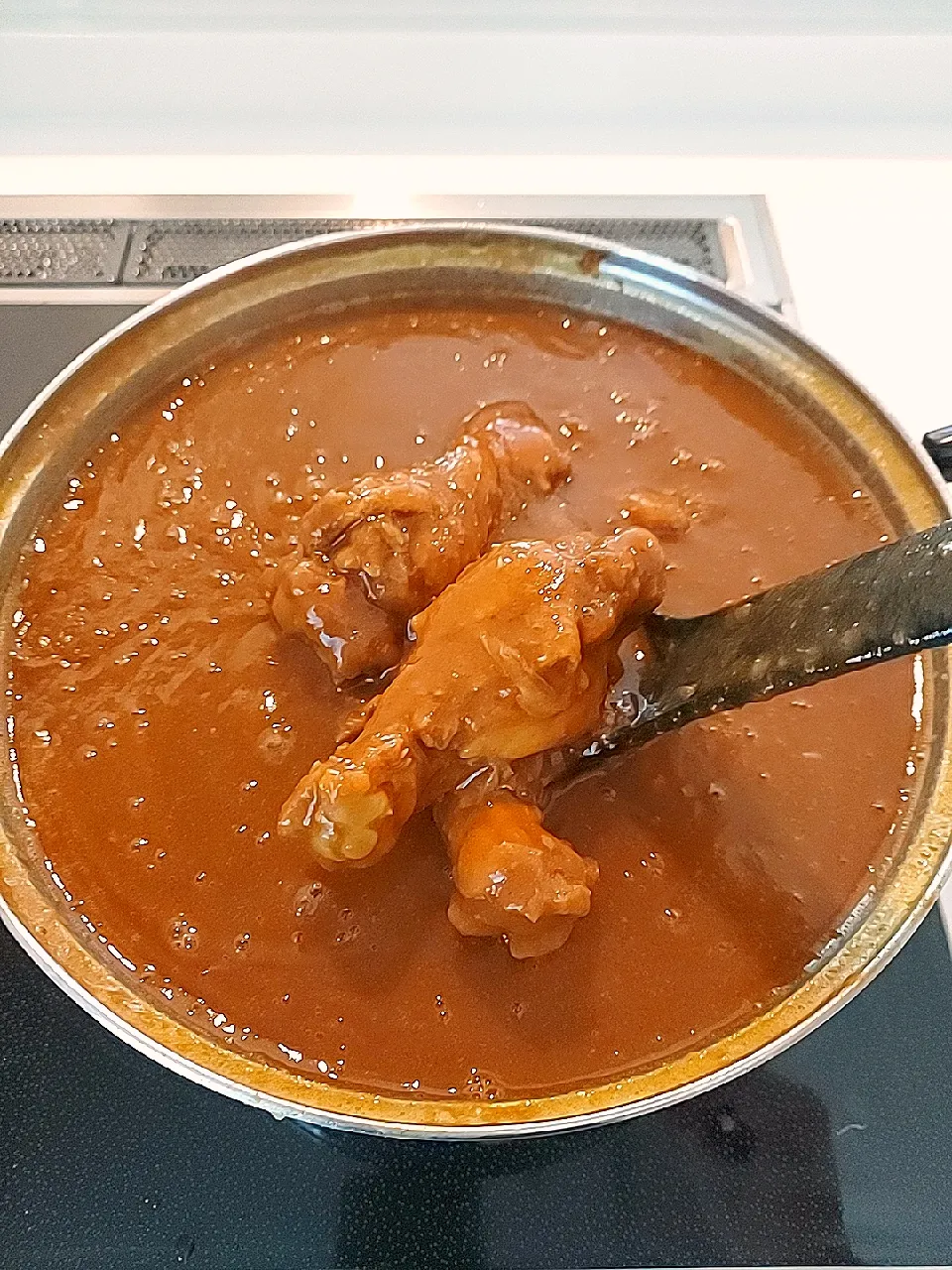 Snapdishの料理写真:チキンカレー🍛|mikaさん