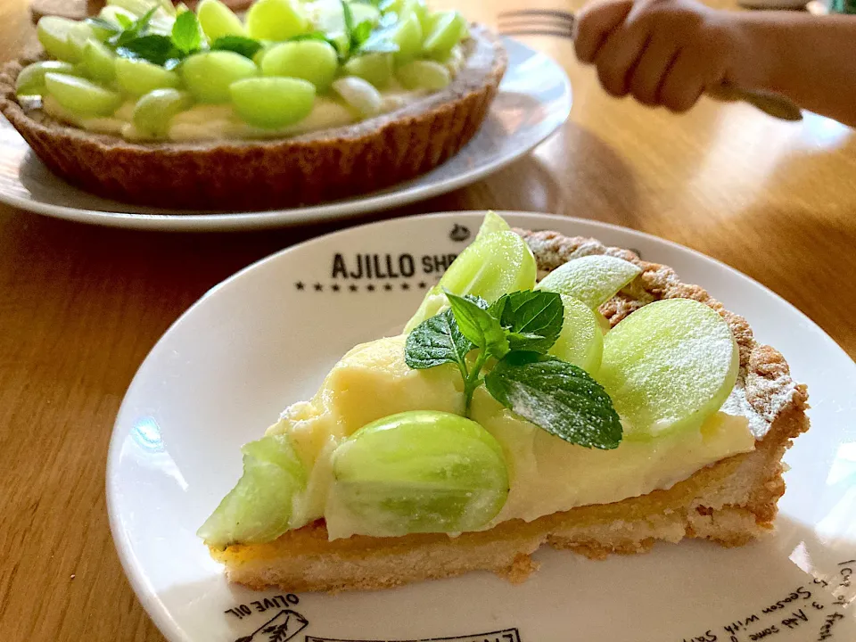 ＊シャインマスカットのタルト🥧＊カット＊|＊抹茶＊さん