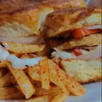 cheeze burger and French fries with mayonnaise 😍😍🤤🤤|Simran Simmoさん