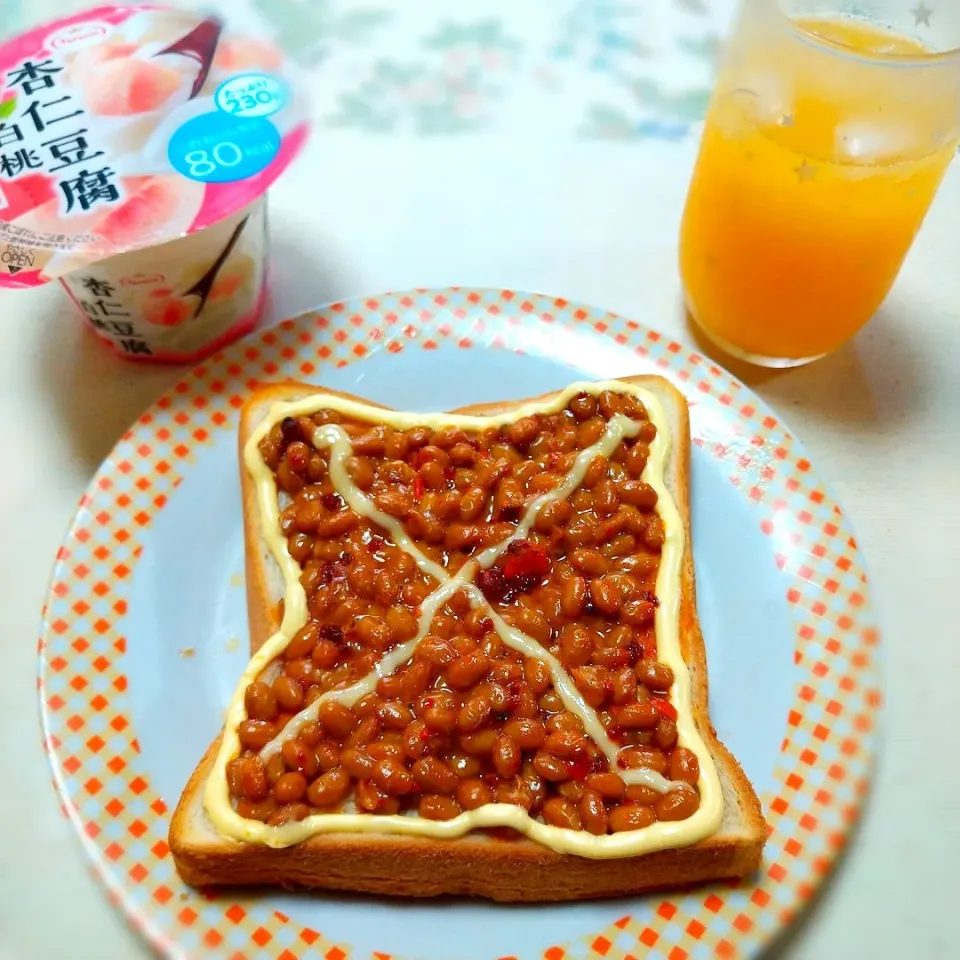 Snapdishの料理写真:食べラー納豆マヨトースト|うたかた。さん