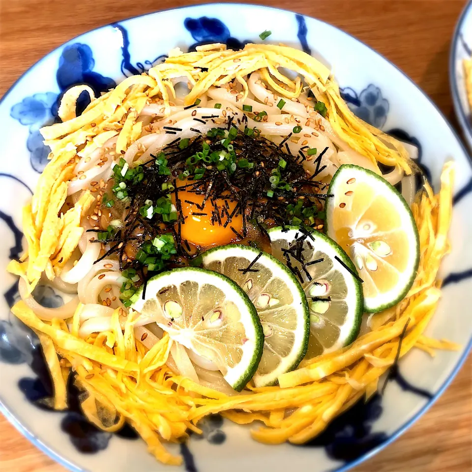 我が家風特製うどん　　　　　　　　　　　　納豆&なめ茸　かぼすのせ|じゅんさんさん