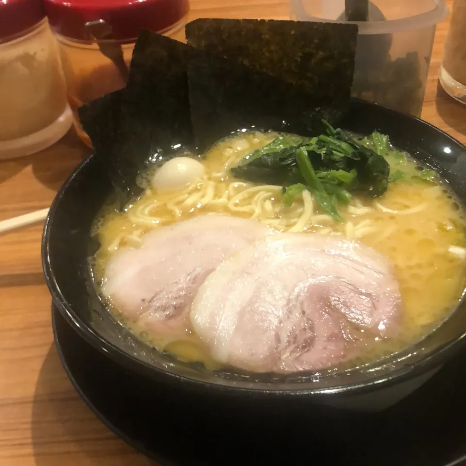 Snapdishの料理写真:ラーメン　#宮前商店|Hajime Sakaiさん