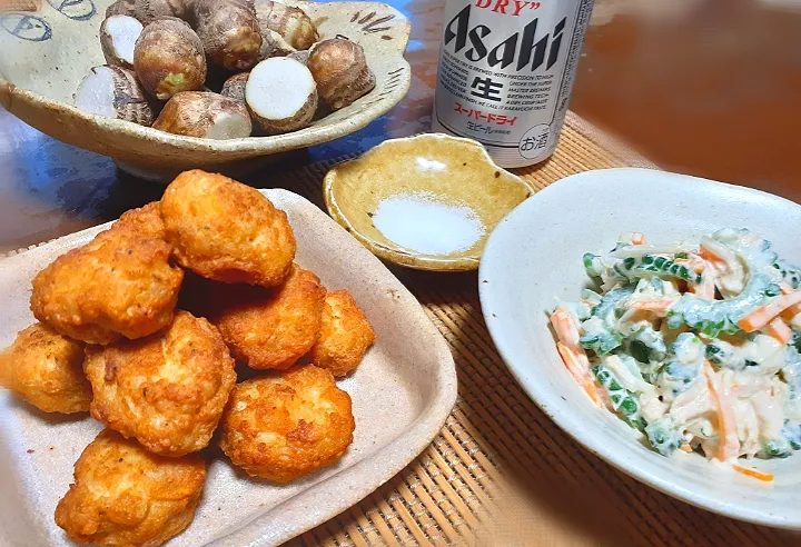 Snapdishの料理写真:からビーさんの料理
　マキシマムからあげくん🎶

　ゴーヤサラダ🥗
　きぬかつぎ|びせんさん