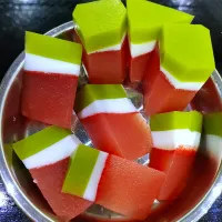 Snapdishの料理写真:watermelon jelly|Crystall Leongさん