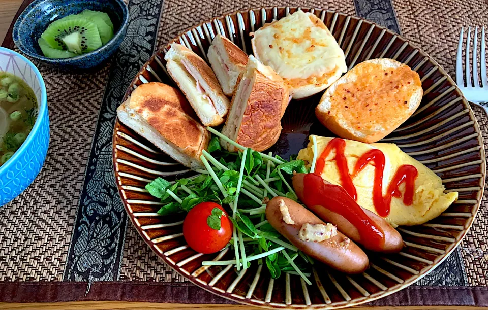 Snapdishの料理写真:Today’s Lunch plate|saoriさん