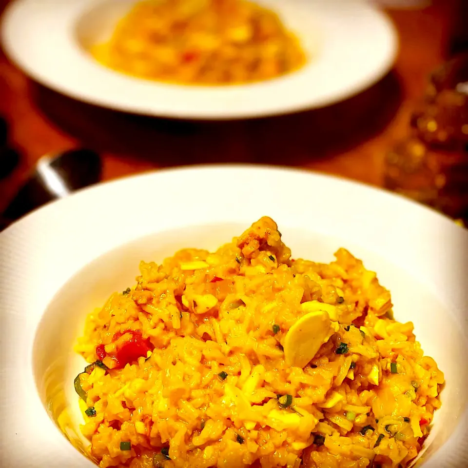 Sunday lunch 
Never waste food My friends 
So the Ackee and Tikka Chicken I made 
Ackee & Chicken Tikka Garlic Butter Risotto
With Turmeric , Tomatoes, and spic|Emanuel Hayashiさん