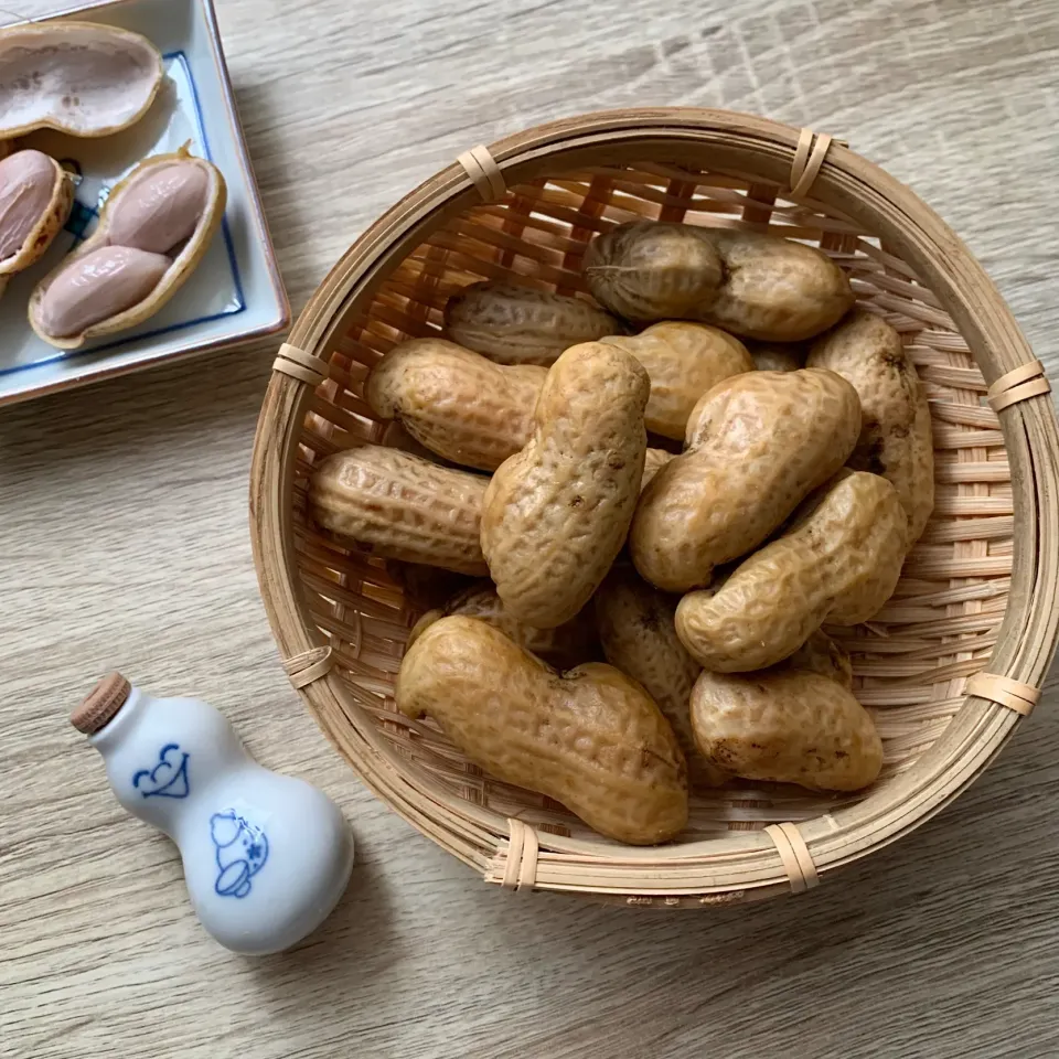 炊飯器で簡単 生落花生のゆで方 #塩茹で落花生 🥜|まる(丸大豆)さん