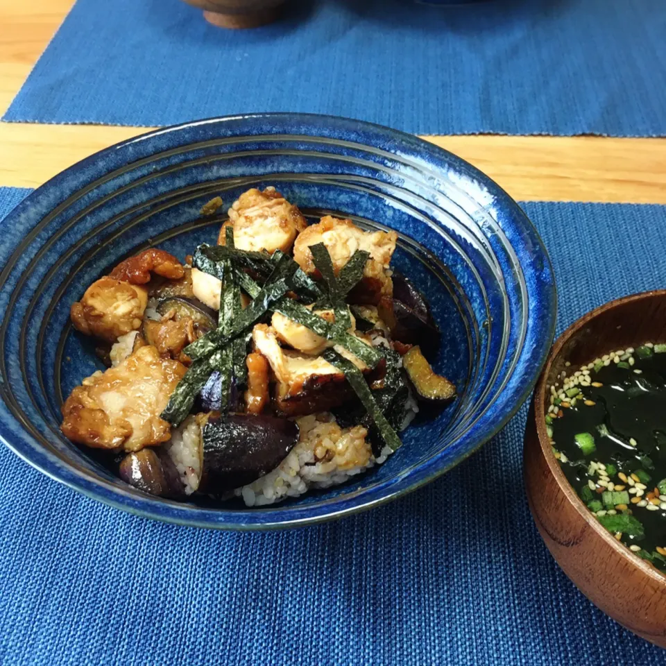 鶏の照り焼きと茄子のどんぶり|青菜さん