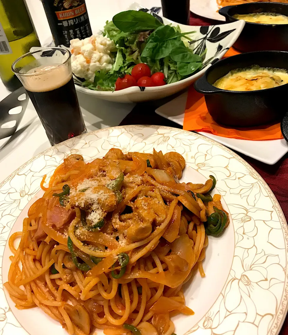 ナポリタン・カボチャとほうれん草のグラタン・ポテトサラダ➰🍻😋|ナムナムさん