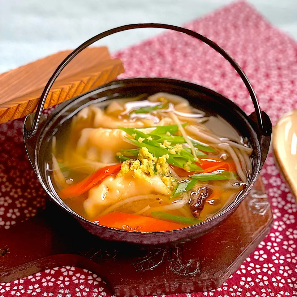 チルド海鮮スープ餃子を使って防災料理|サミカさん