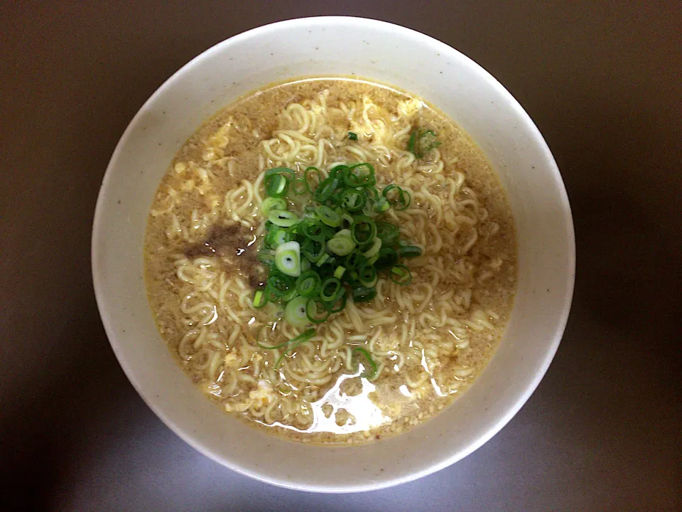 自家製 醤油ラーメン(玉子入)|ばーさんさん