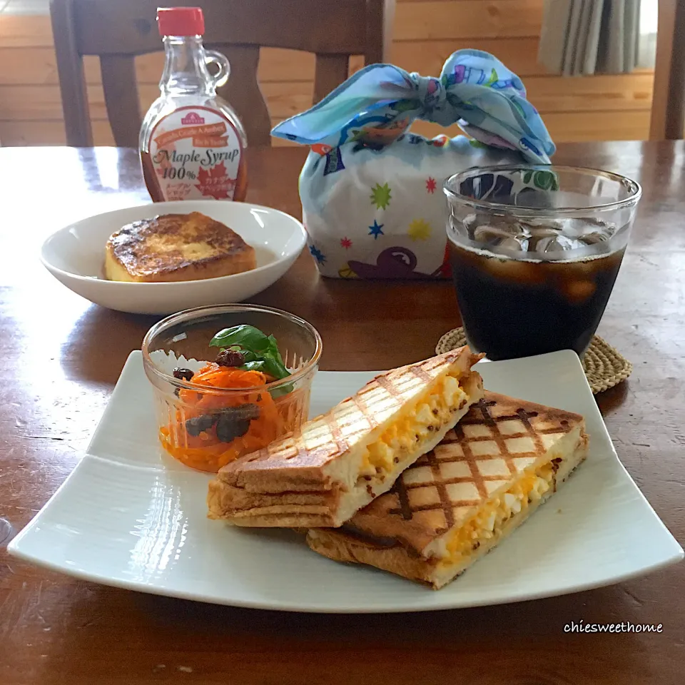 Snapdishの料理写真:ホットサンドモーニング|chieko ♪さん