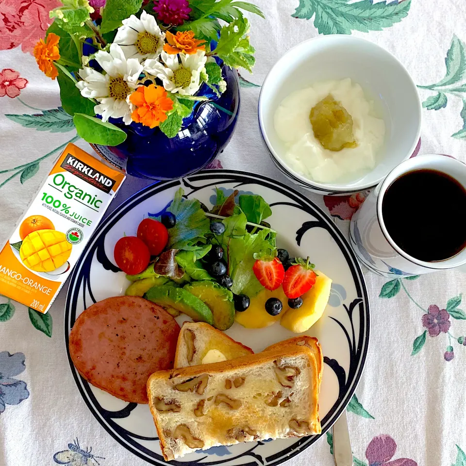 Snapdishの料理写真:🌼花とモーニングプレート🌼|あっちゃんさん