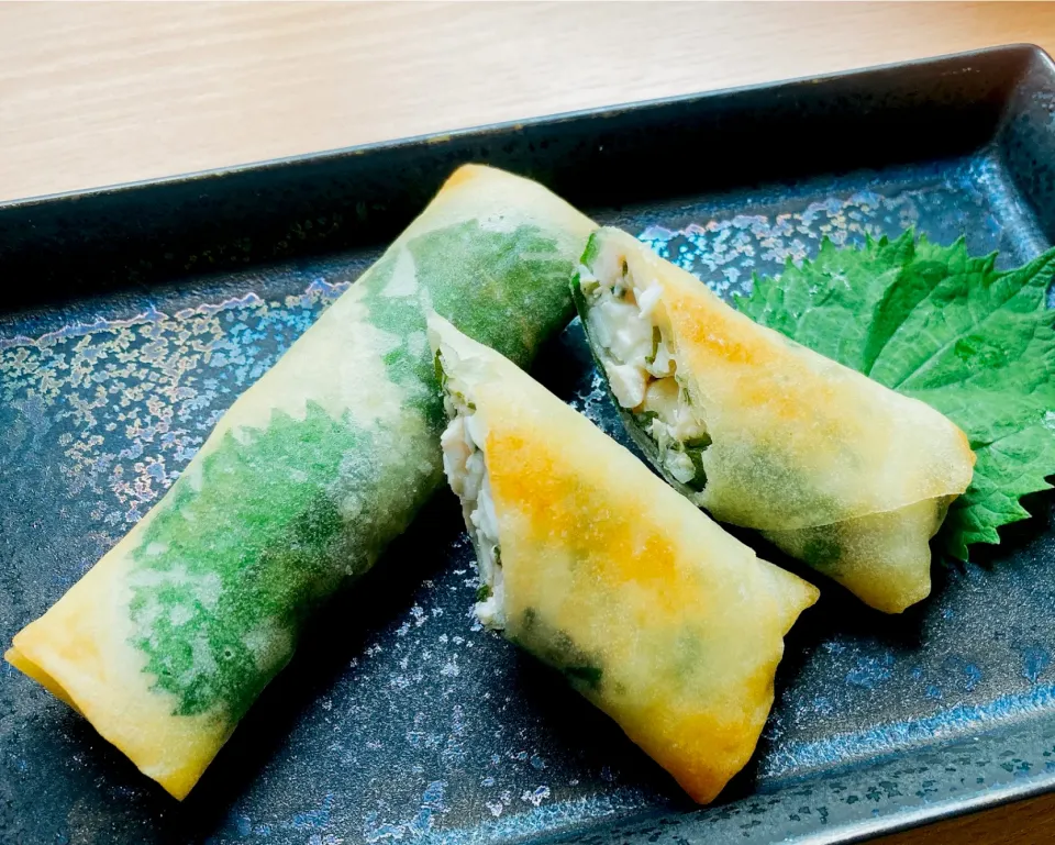 鶏肉と長芋の梅しそ春巻き|うにらさん